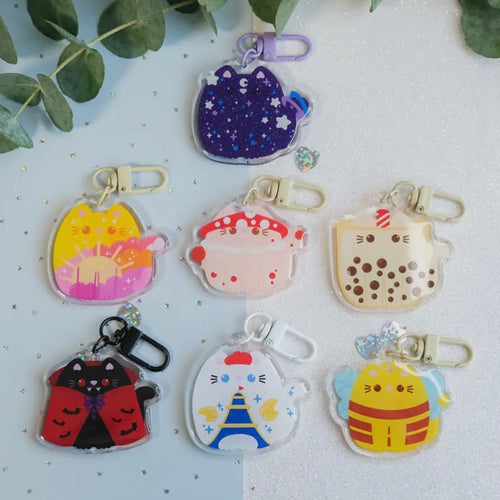 BALD WIEDER VERFÜGBAR: Schlüsselanhänger - Blind Bag - Edition Lila