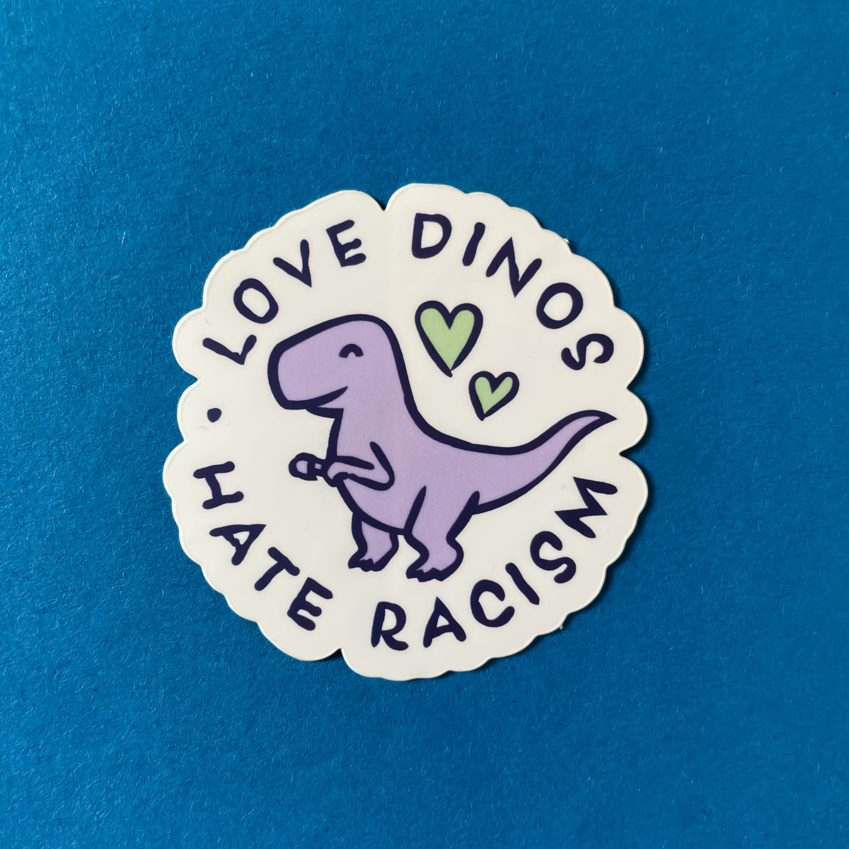 Aufkleber - Love Dinos Hate Racism
