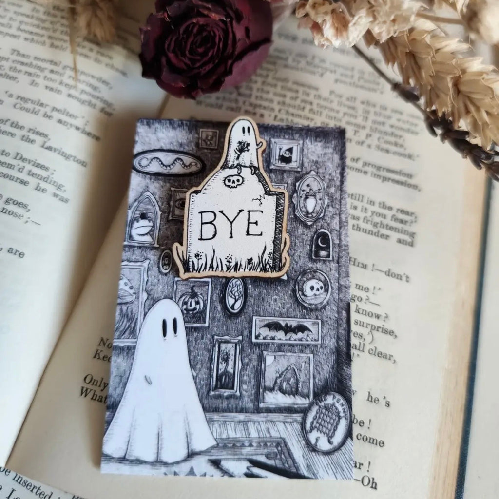 Anstecker aus Holz - Gravestone