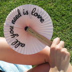 Pai Pai Fächer - All You Need Is Love