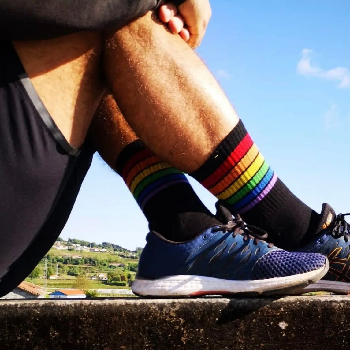 Socken - Regenbogen Schwarz