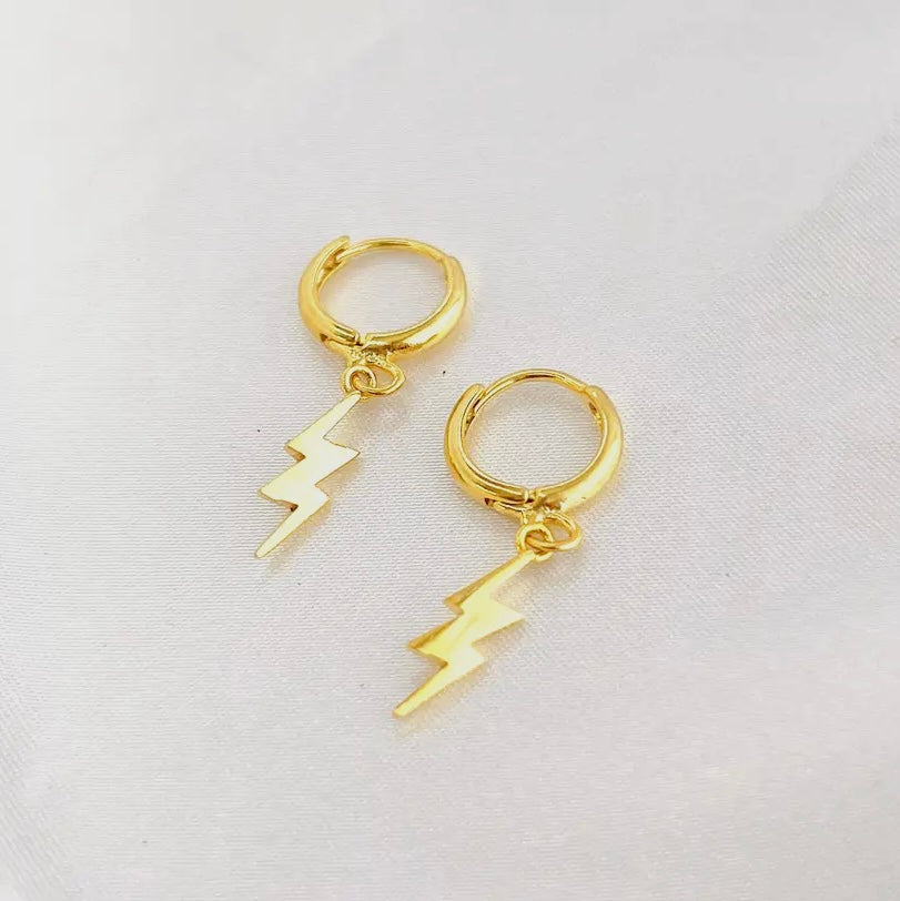 Ohrringe - Lightning Bolt Huggies (gold/silber)