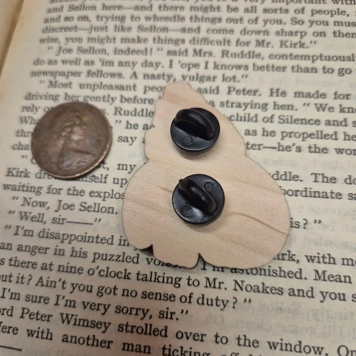 Anstecker aus Holz - Studious Marshtoad