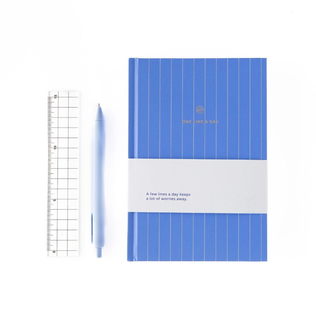 A Line A Day - 5 Year Journal - Blau