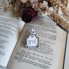 Anstecker aus Holz - Gravestone