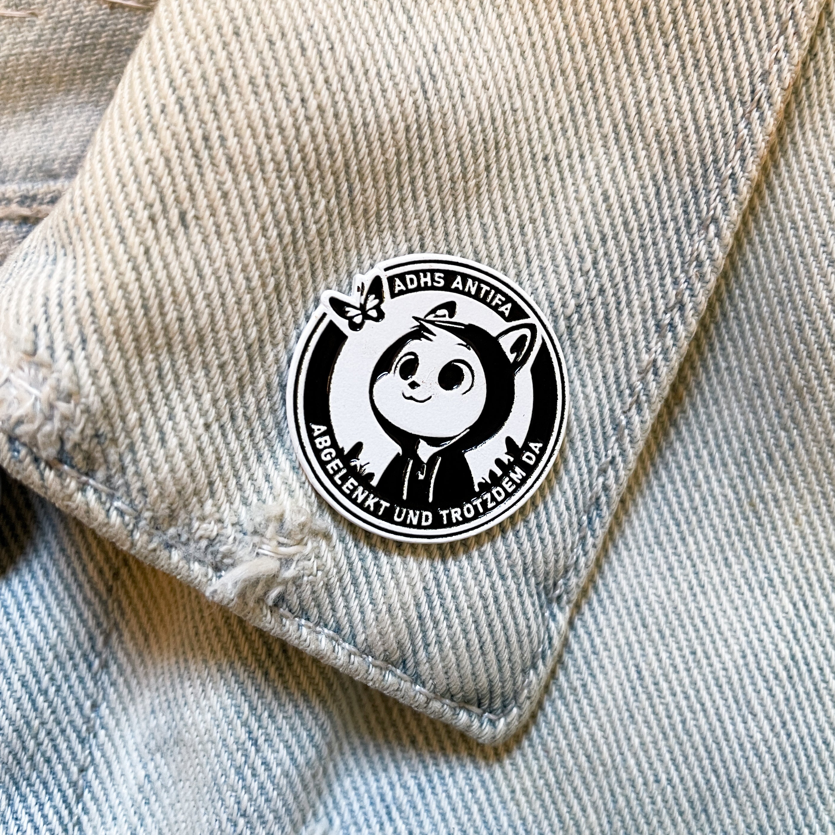 Pin - ADHS Antifa