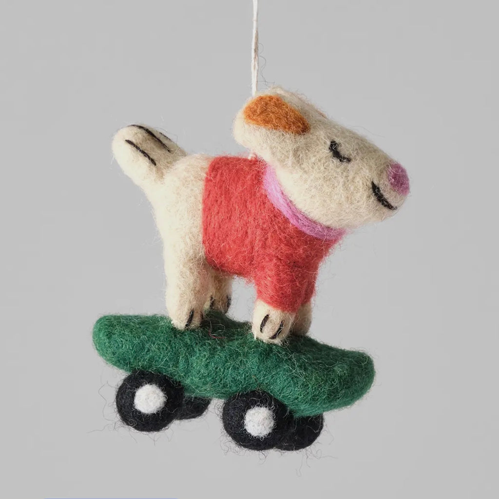 Anhänger aus Filz - Skatedog