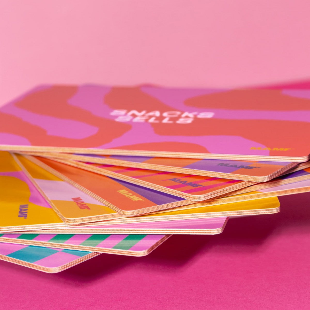 Brettchen - Follow Your Creams